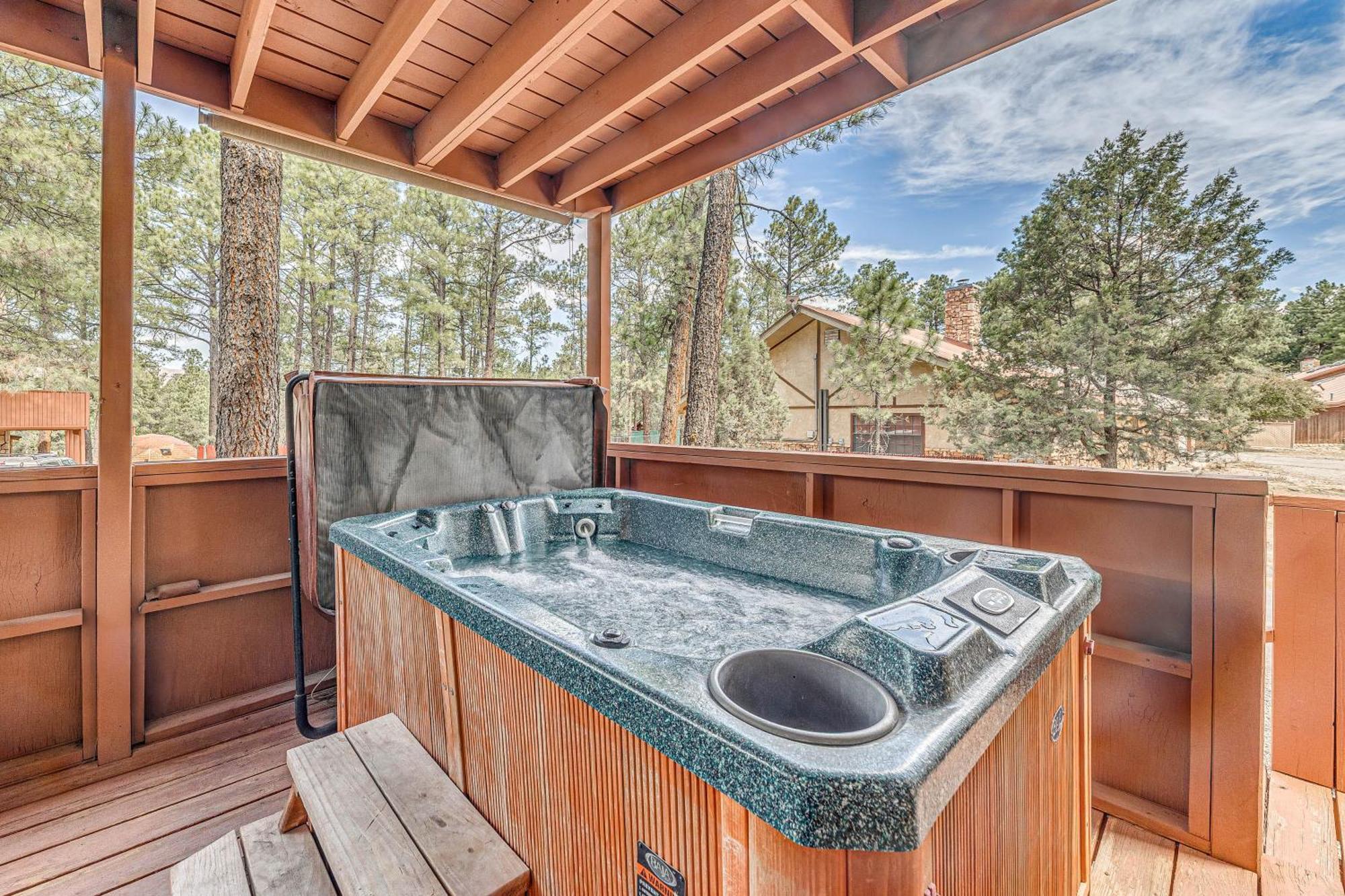 Condo With Hot Tub About 4 Miles To Ruidoso Winter Park! المظهر الخارجي الصورة
